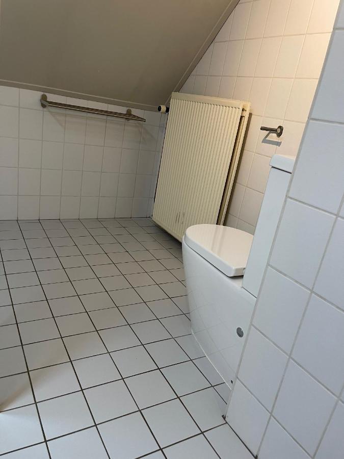 Karibu Het Voorhuis 2 Tot 6 Persoons Luxe Slaapkamers Met Een Mooie Woonkeuken Daarle 外观 照片
